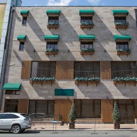Armenian Inn Jerevan Eksteriør billede